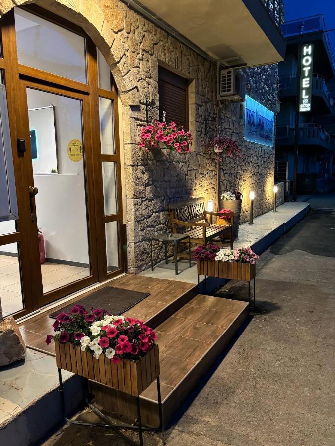 Moudania Mare Hotel 尼亚·蒙达尼亚 外观 照片